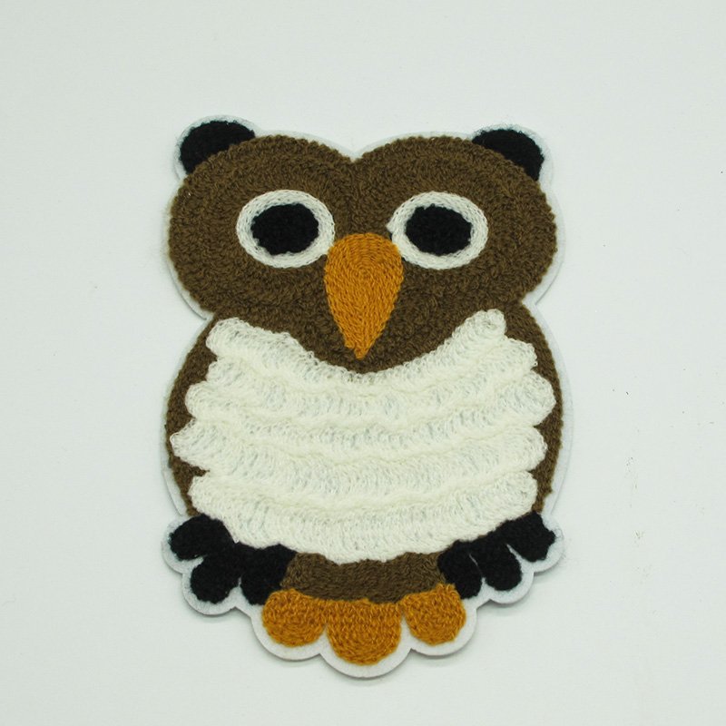 Custom applique design owl pattern 3D embroidery patch for garment